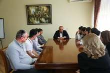 Կոտայքի մարզպետ Ահարոն Սահակյանն ընդունել է «Իմ կյանքը համայնքում» աշակերտների փոխանակման ծրագրի մասնակիցներին Կոտայքի մարզպետ Ահարոն Սահակյանն ընդունել է «Իմ կյանքը համայնքում» աշակերտների փոխանակման ծրագրի մասնակիցներին