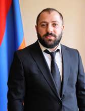 ՀՀ Կոտայքի մարզպետին փոխարինող Վասակ Վարդանյանի շնորհավորական ուղերձը սեպտեմբերի 1-ի' Գիտելիքի և դպրության օրվա կապակցությամբ